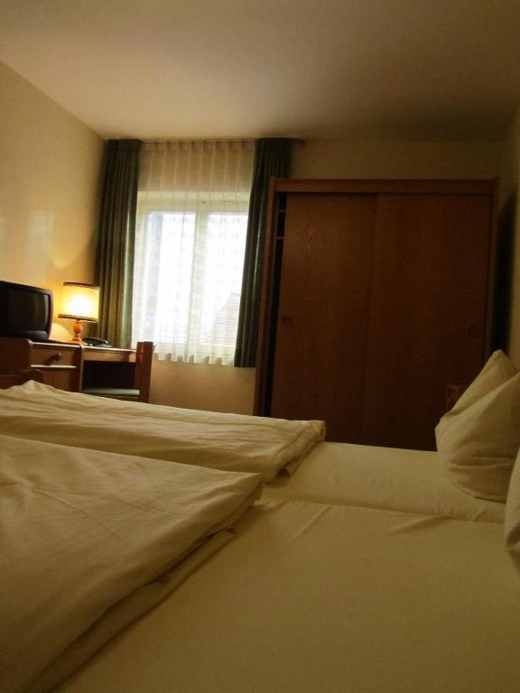 Hotel Gasthof Humplbrau Wolfratshausen Phòng bức ảnh